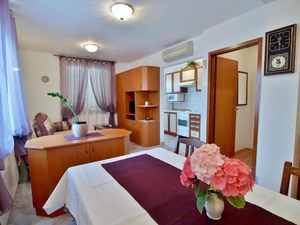 Apartments Zdenka - Garden Terrace Barbat na Rabu 外观 照片