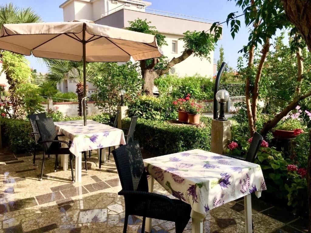 Apartments Zdenka - Garden Terrace Barbat na Rabu 外观 照片